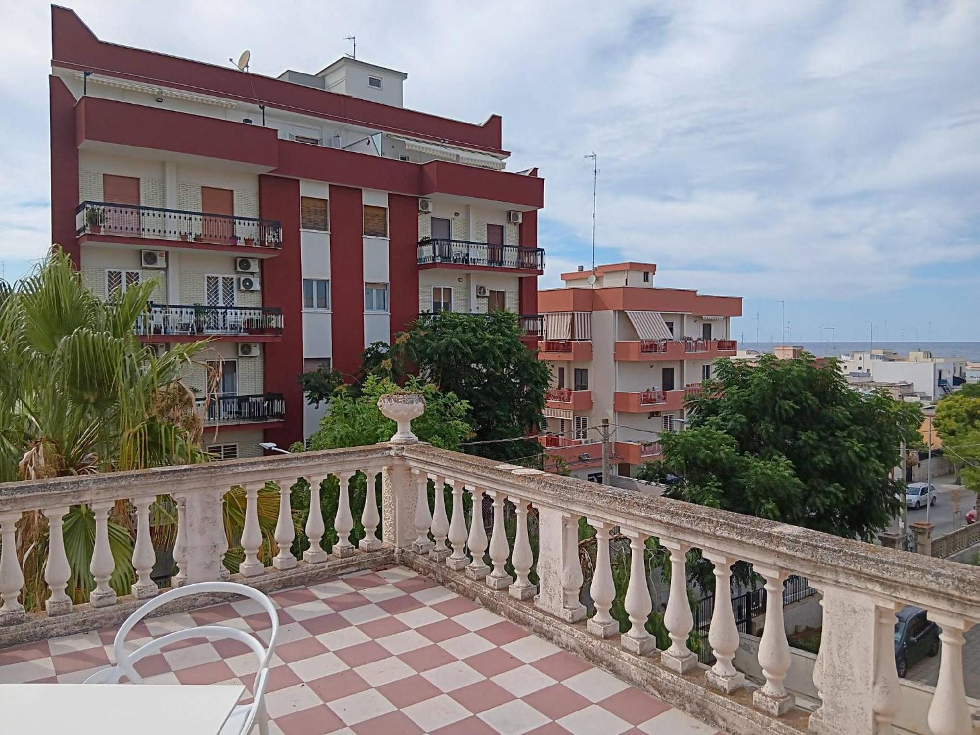 Villa Memena Bari Bagian luar foto
